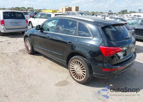2010 Audi Q5 3.2 Premium z USA, uszkodzony, nr VIN WA1CKAFPXAA082455